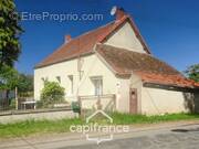Maison à ECHASSIERES