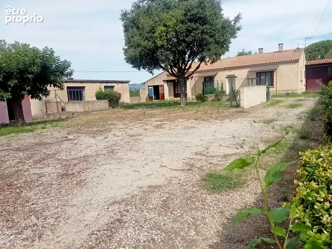 Maison à CAROMB
