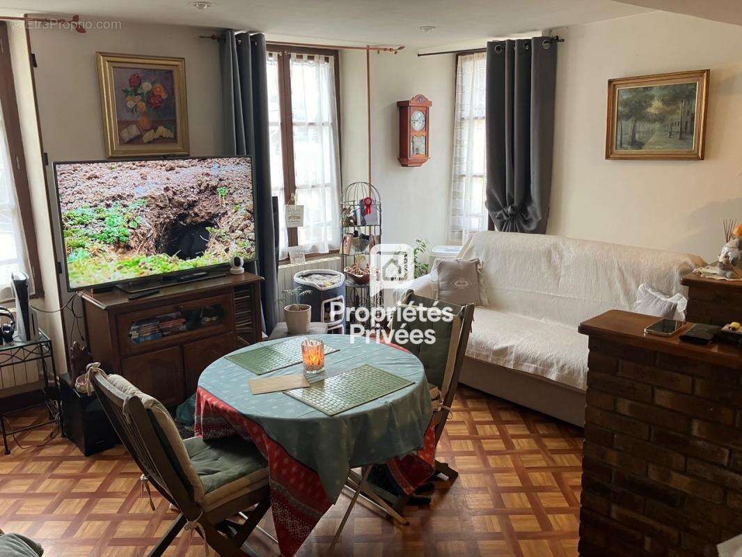 Maison à SEPTEUIL