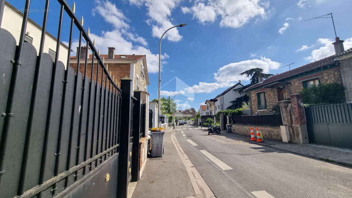Appartement à LE PERREUX-SUR-MARNE
