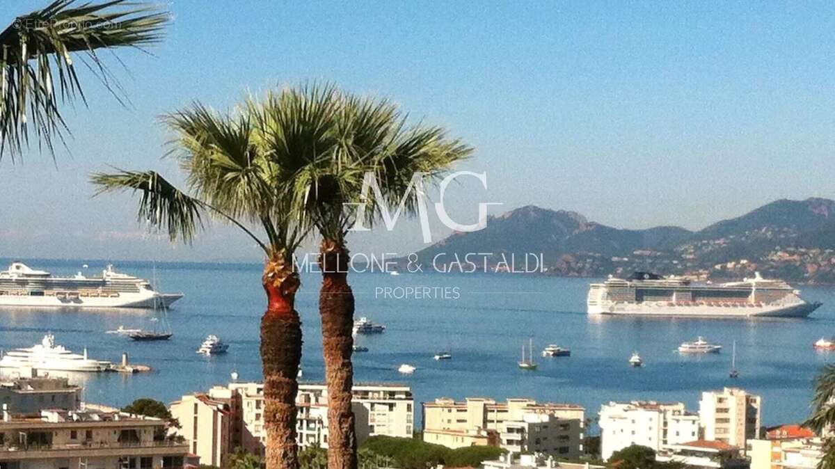 Appartement à CANNES