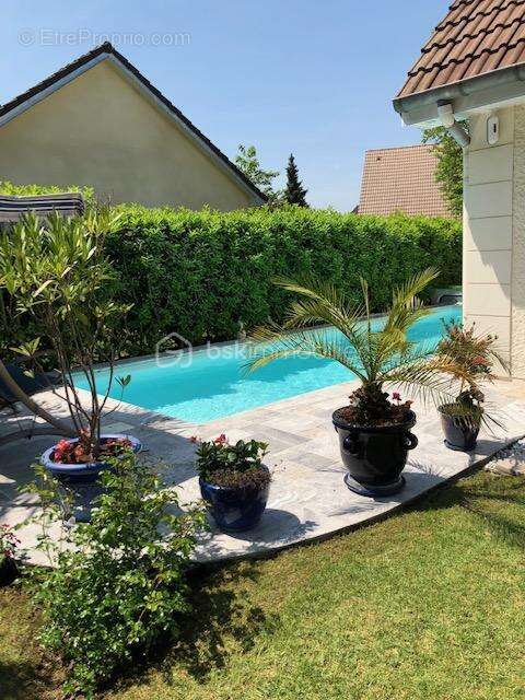 Maison à BALLAINVILLIERS