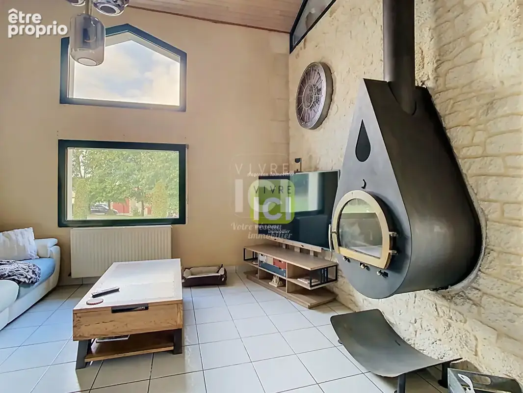 Belle maison de campagne avec plus de 4 000 m² de terrain clos, à 15 min de Cholet - photo 2