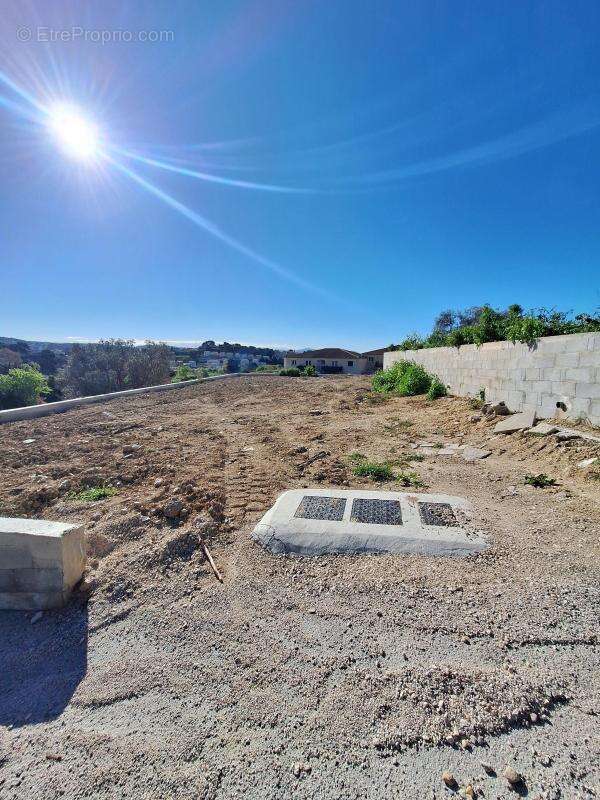 Terrain à SEPTEMES-LES-VALLONS