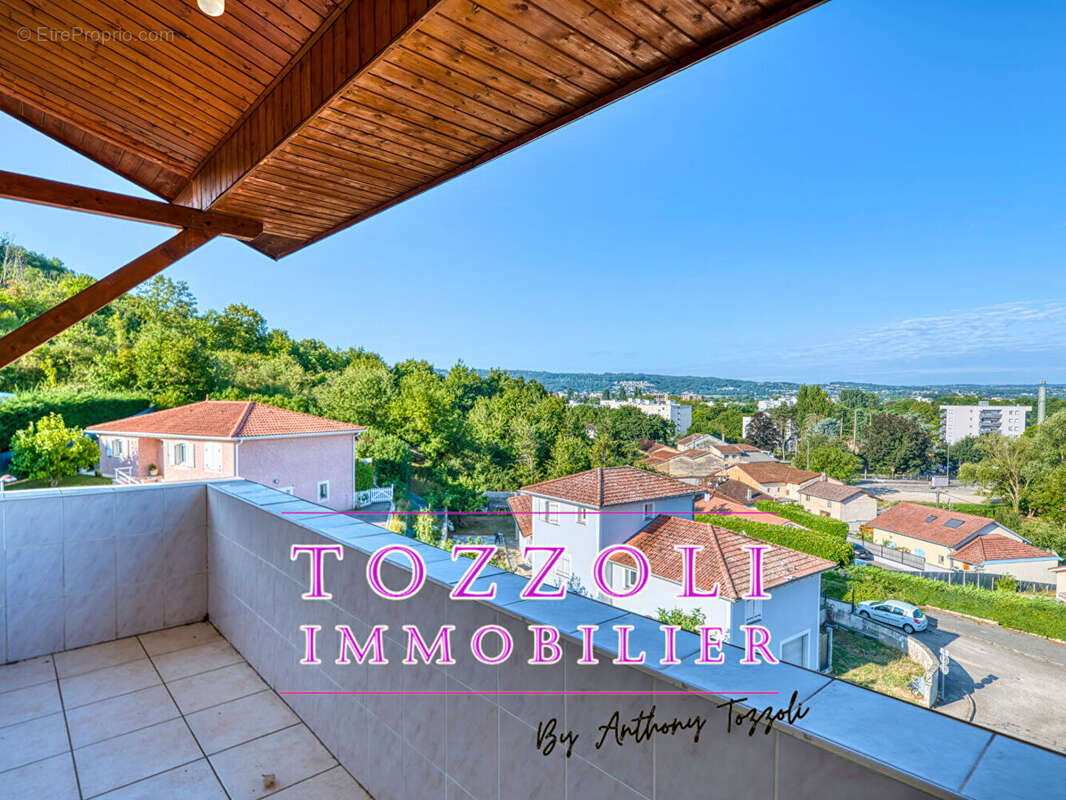 Maison à BOURGOIN-JALLIEU