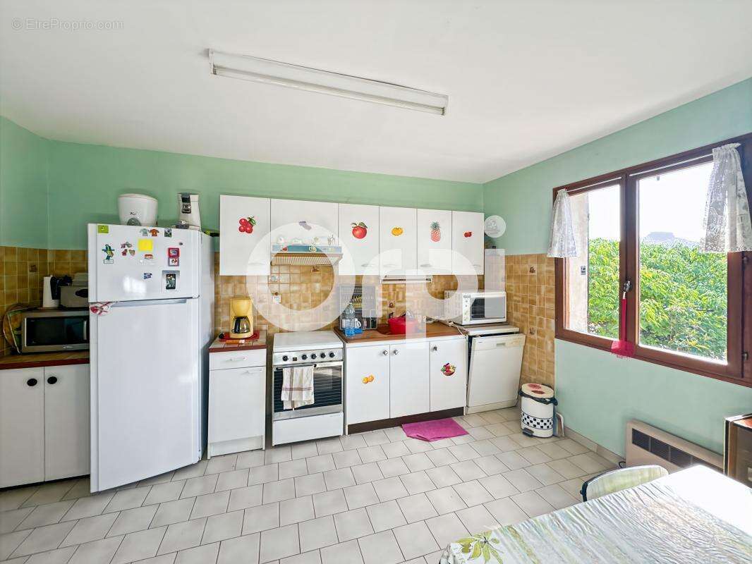 Maison à SAINT-ALBAN-AURIOLLES