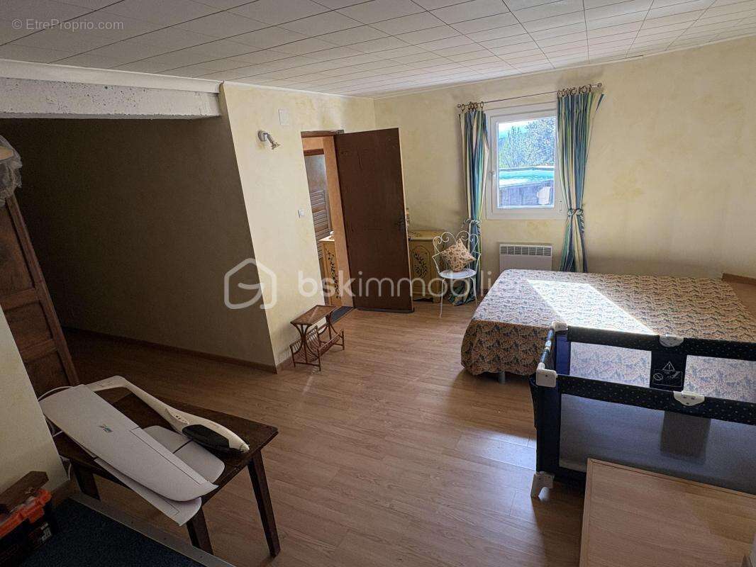 Maison à PIERREVERT