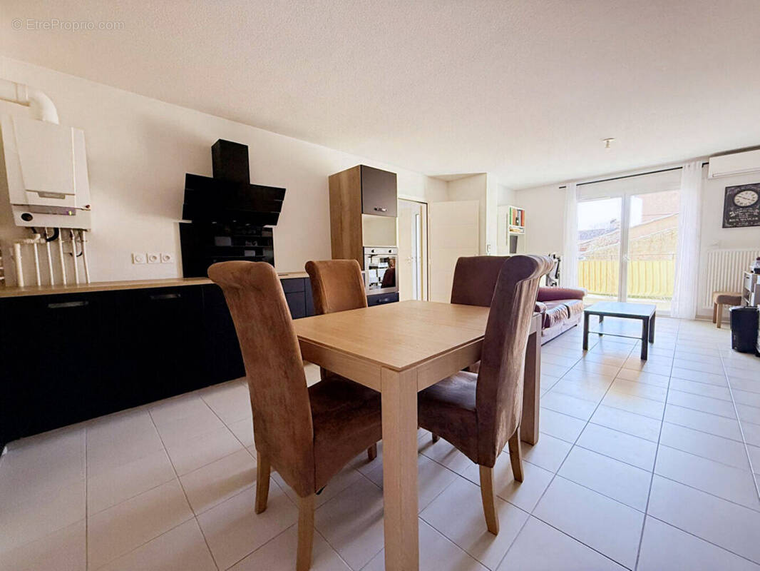 Appartement à LA COLLE-SUR-LOUP