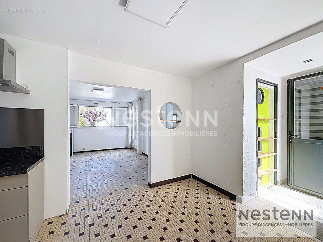 Maison rénovée - quartier prisé de Challans - photo 3