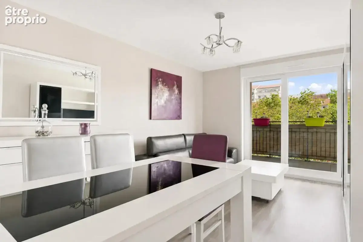 Appartement à CHOISY-LE-ROI