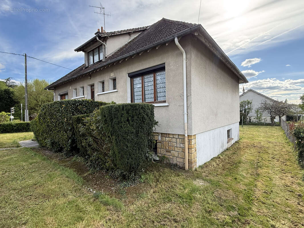 Maison à SALBRIS
