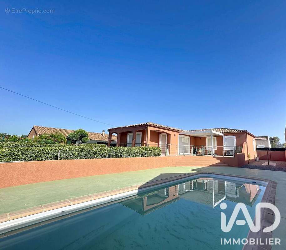 Photo 2 - Maison à FABREZAN