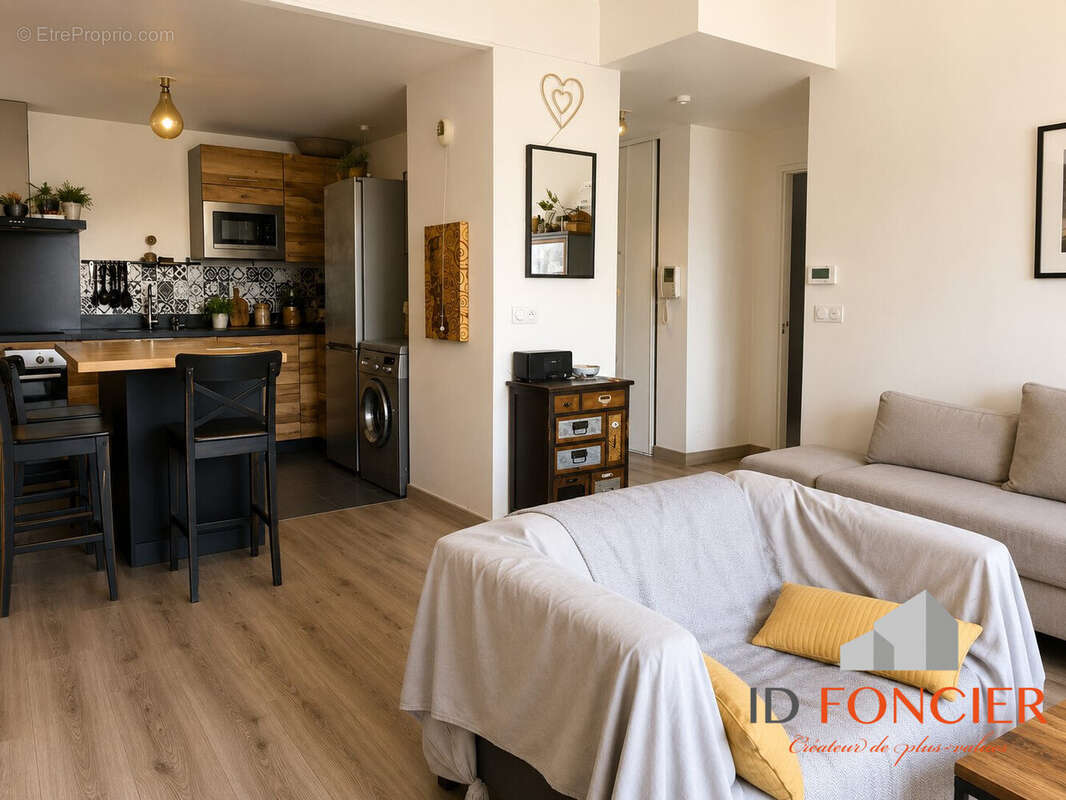 Appartement 81 m² à Chilly-Mazarin  - photo 3