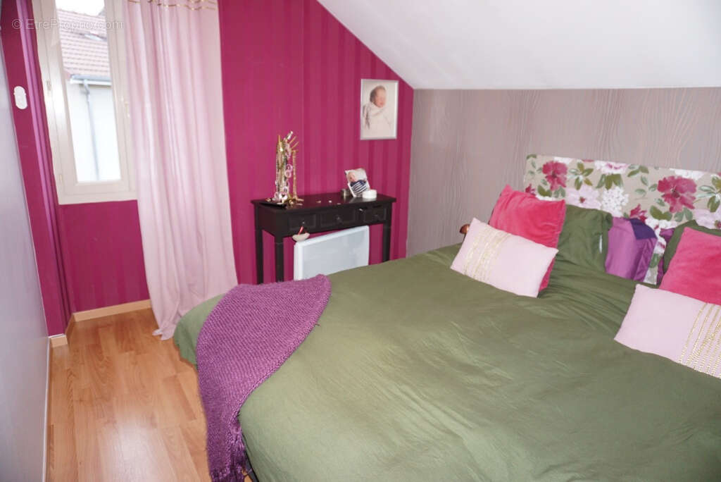 Maison à PARAY-LE-MONIAL