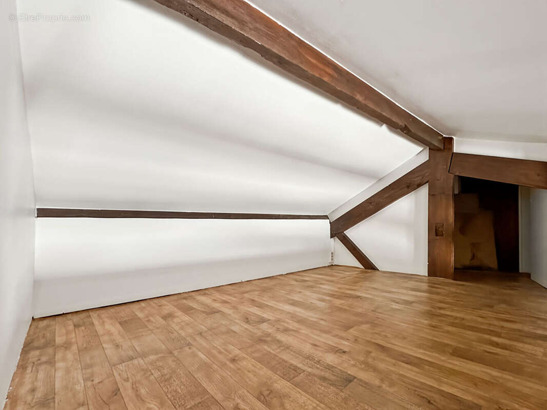 Appartement à ROSNY-SOUS-BOIS