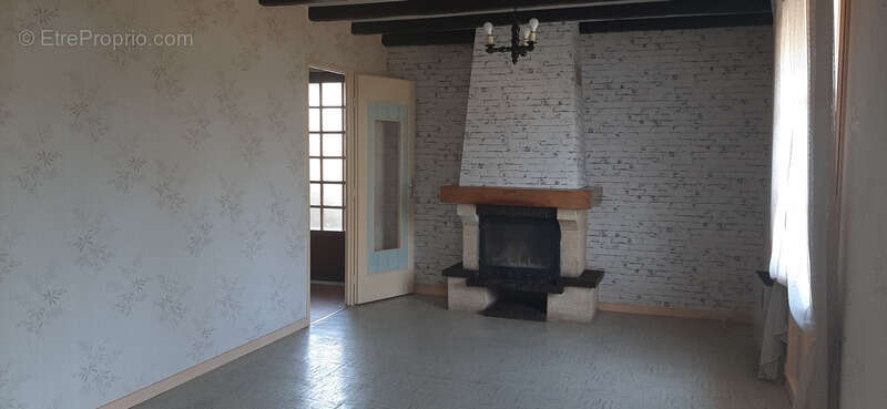 Maison à GUEUGNON