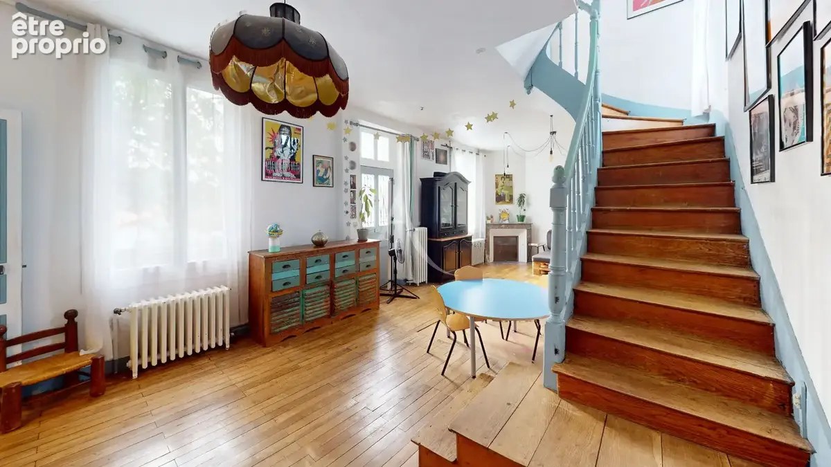 Maison familiale avec jardin, terrasse, garage et dépendances sur Poitiers - photo 2