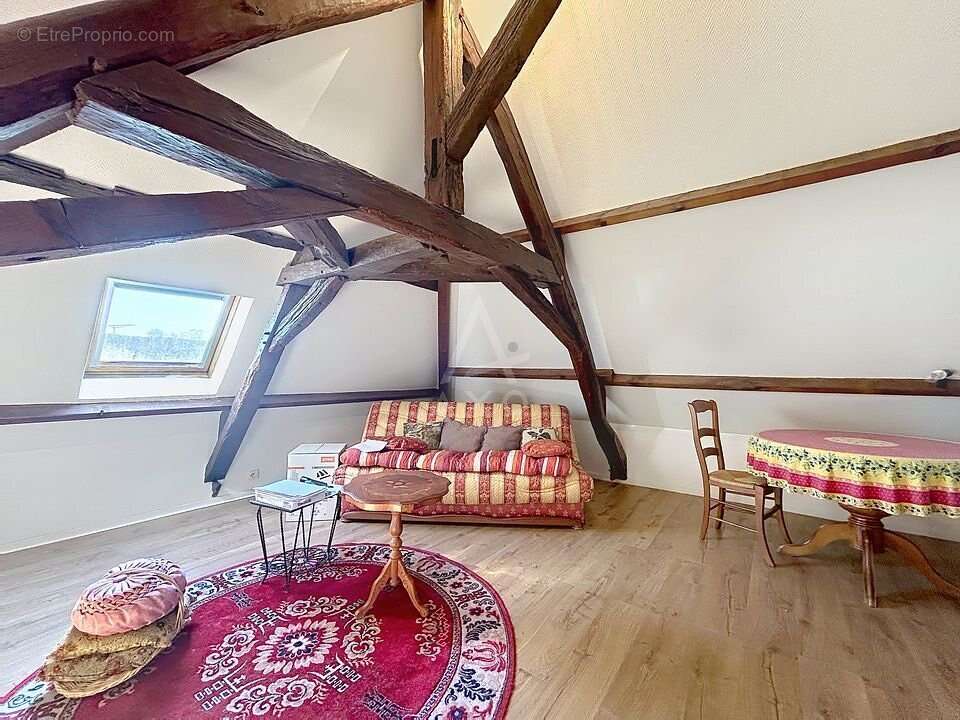 Maison à MELLERAY