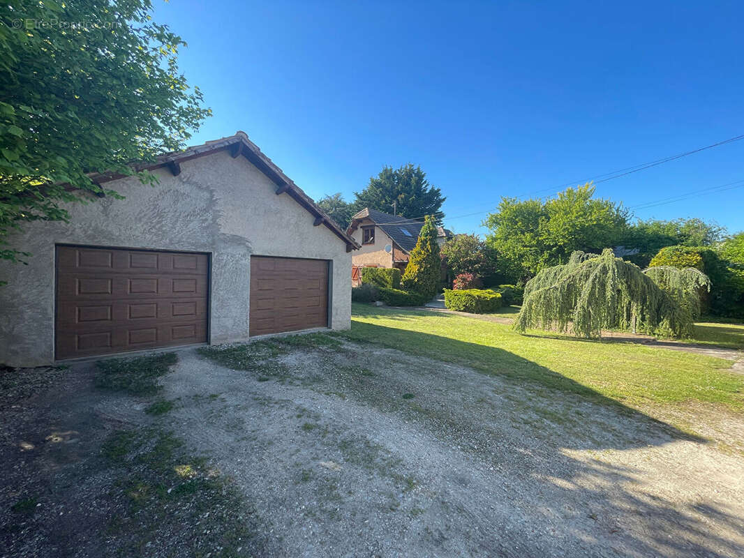 Maison à NEUVY-EN-DUNOIS