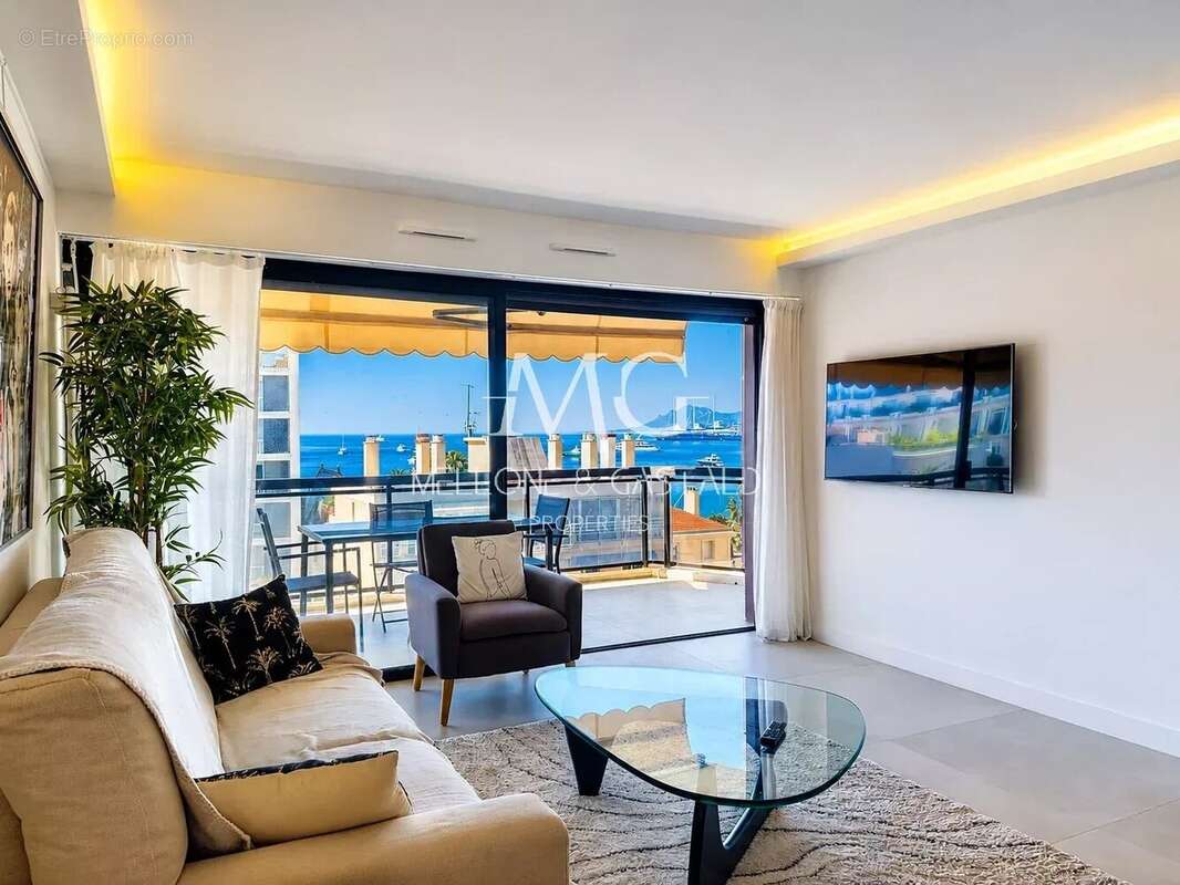 Appartement à CANNES