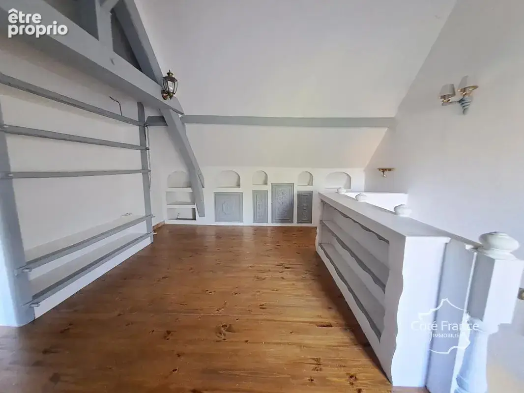 Mennevret (02) -- Belle maison de charme au calme absolu, en - photo 17