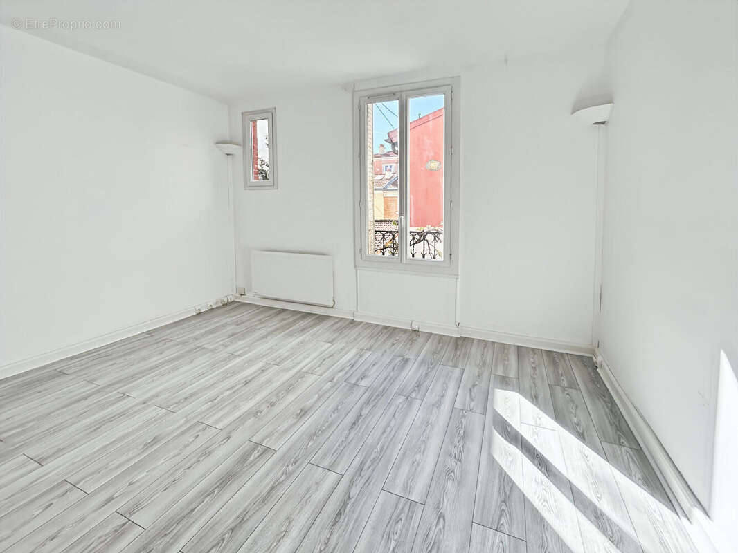 Appartement à BAGNOLET