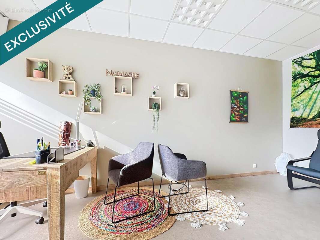 Photo 2 - Commerce à LEMPDES