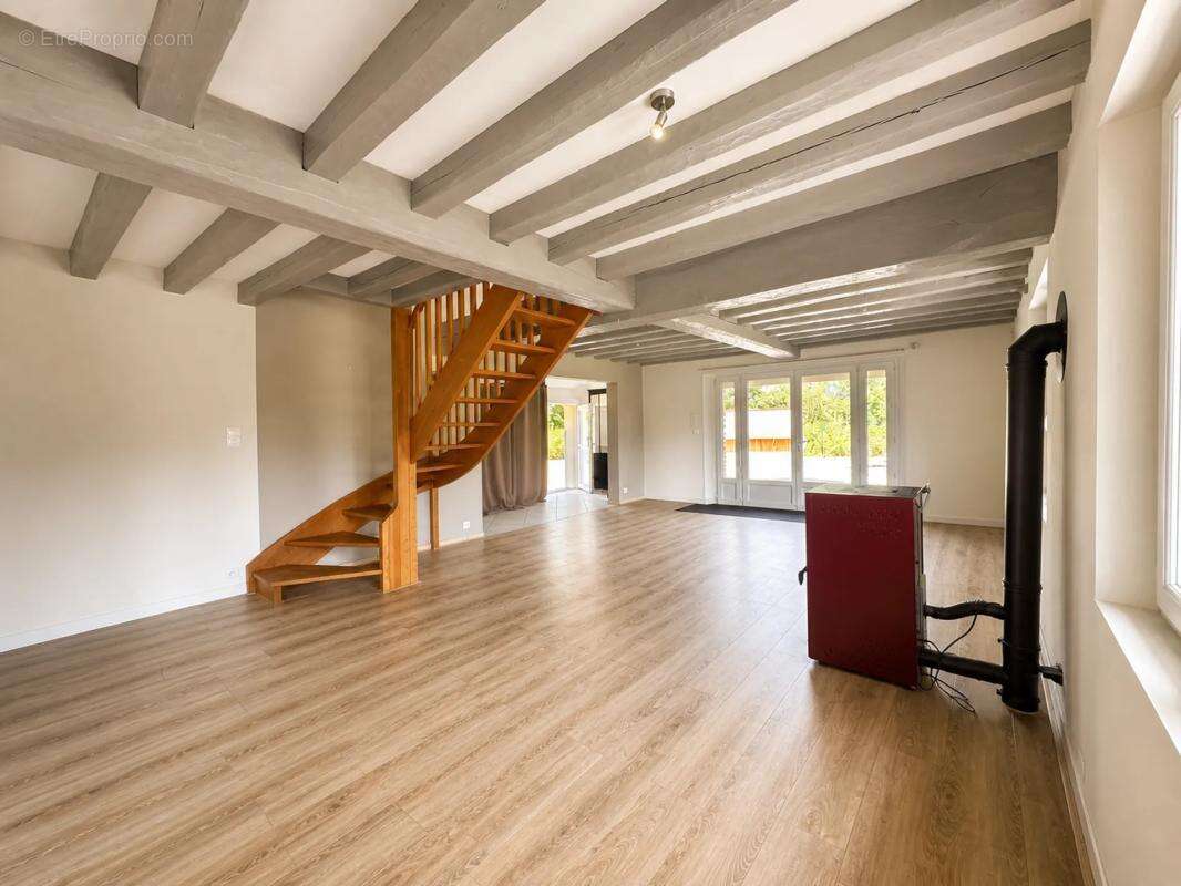 Maison de 5 pièces de 117 m² à Hardencourt-Cocherel - photo 11