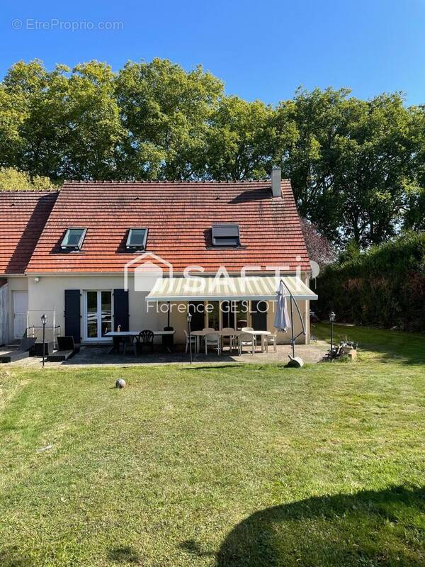 Photo 1 - Maison à ANGERVILLIERS