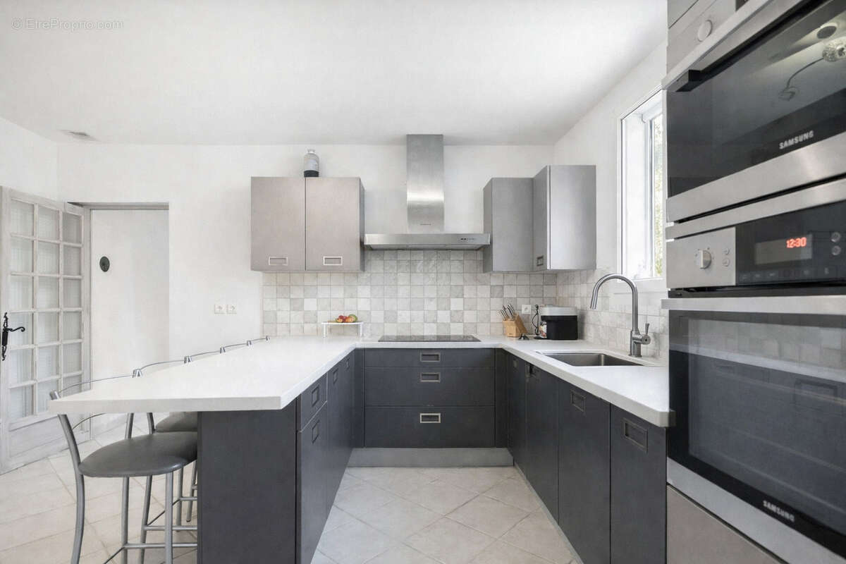 Maison à MARSEILLE-11E