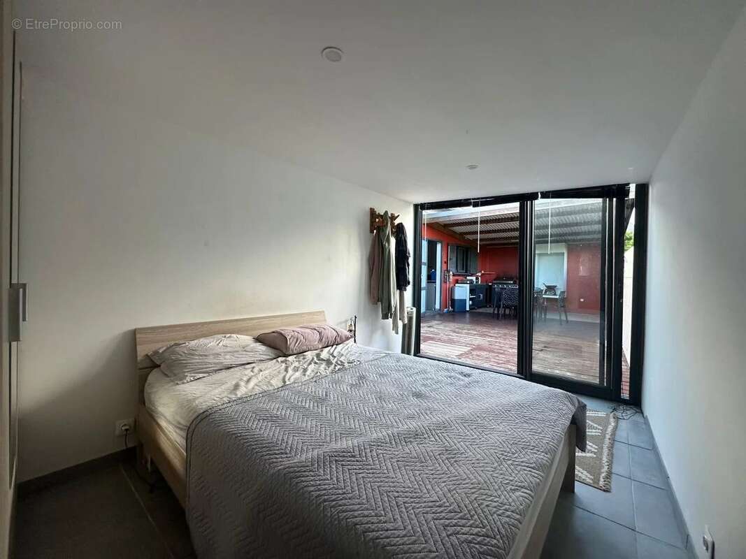 Maison à ENTRE-DEUX