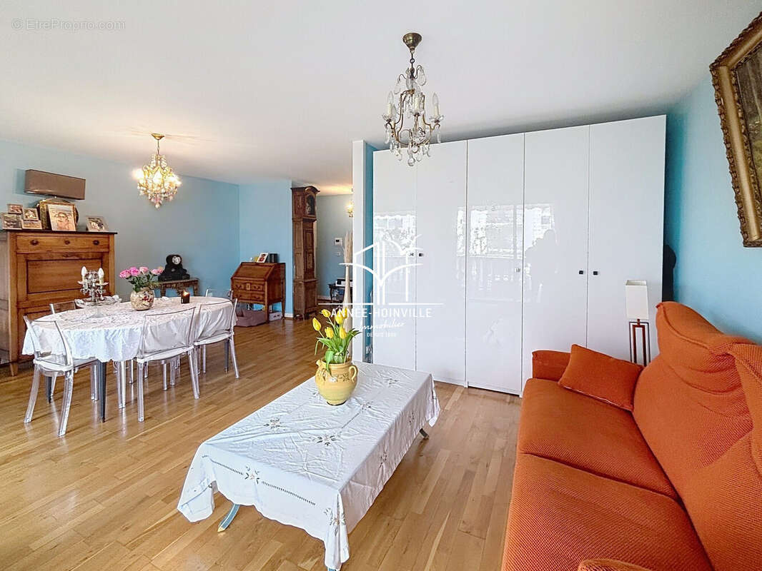 Appartement à DEAUVILLE