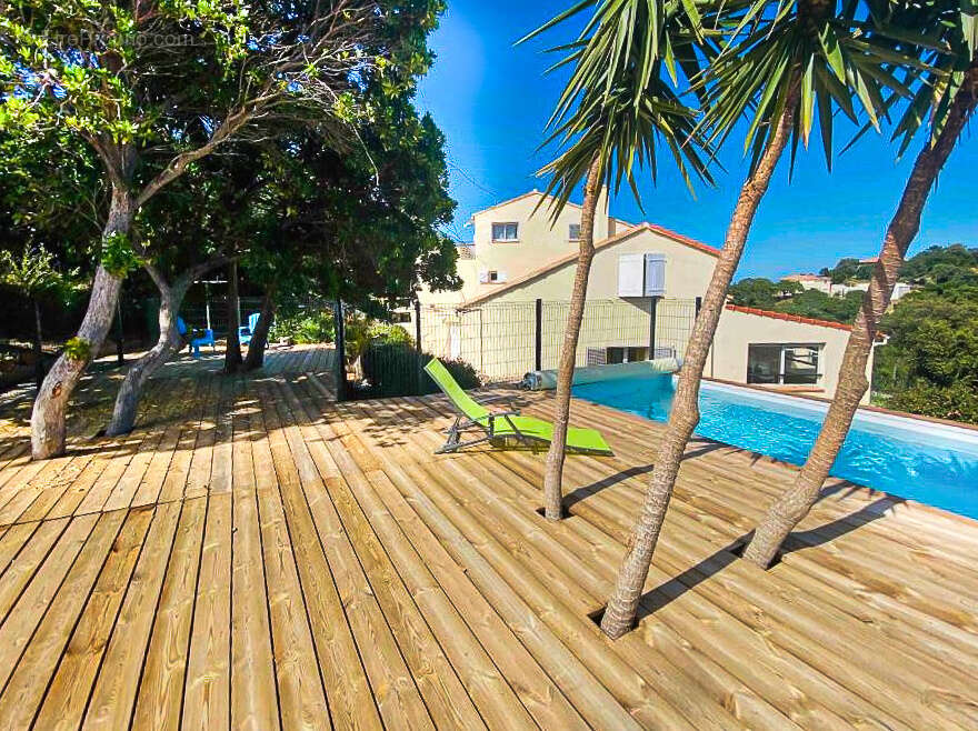 Maison à PORTO-VECCHIO