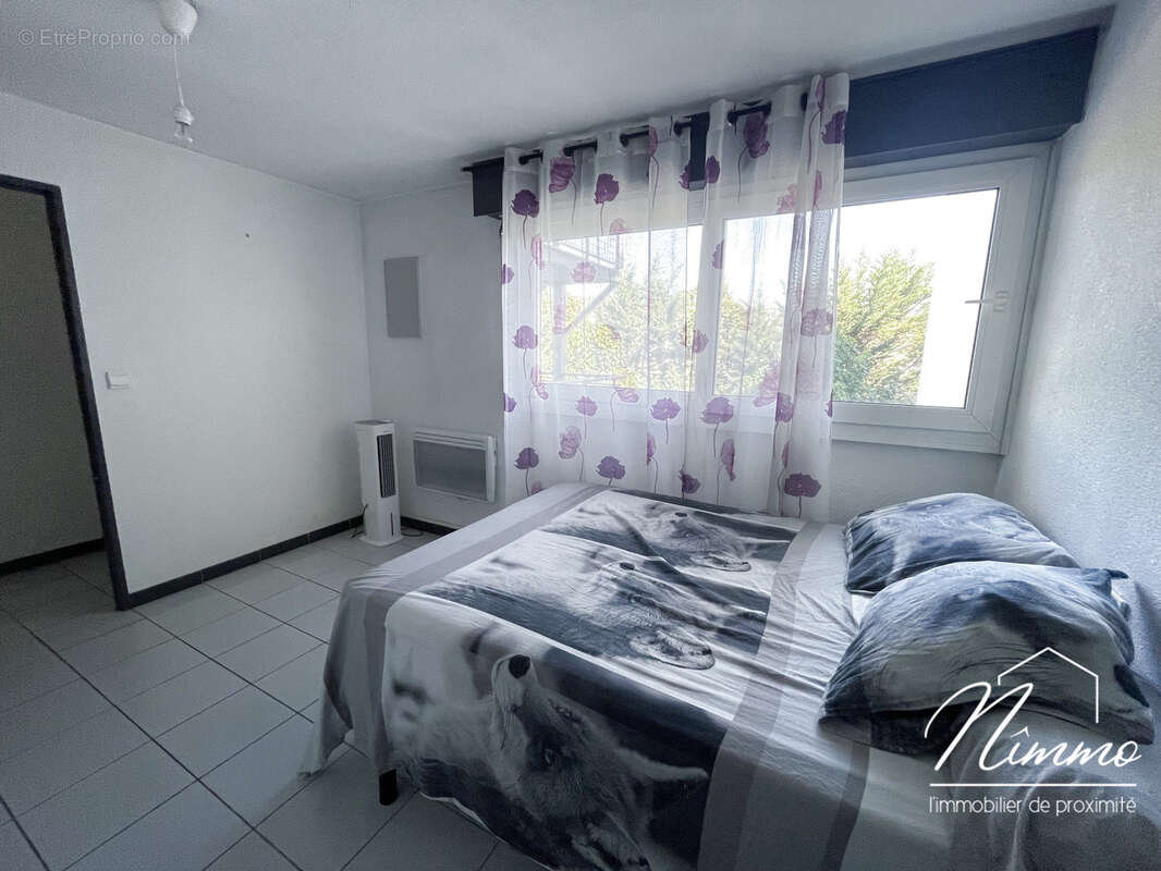 Nimes saint cesaire grand appartement de type 2 avec cave et terrasse en exclusivite - photo 5