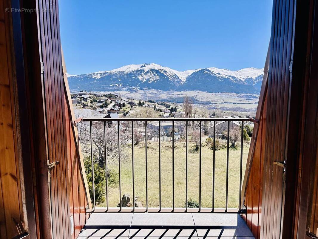 Appartement à FONT-ROMEU-ODEILLO-VIA