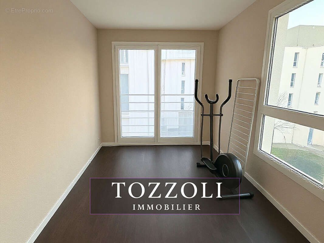 Appartement à L&#039;ISLE-D&#039;ABEAU