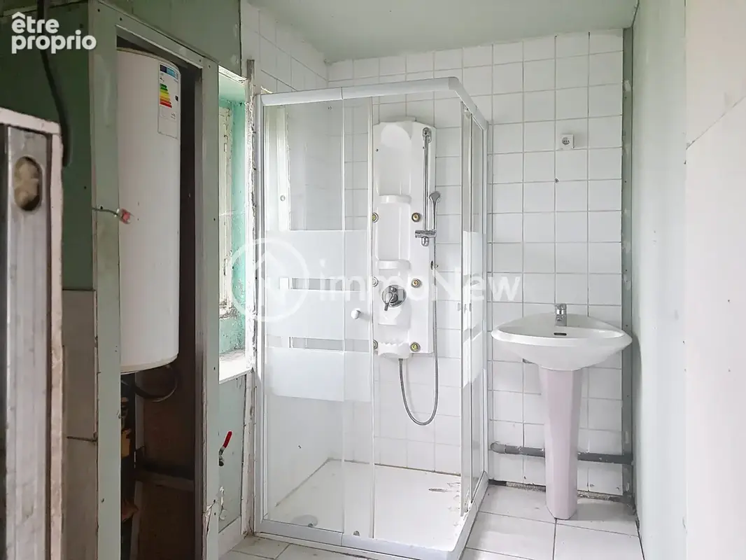 Maison a renover 70m2  sur terrain de 2 hectares environ avec ruisseau et puit - photo 5