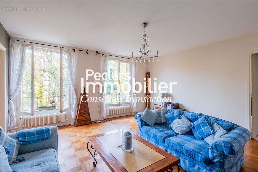 Appartement à RUEIL-MALMAISON