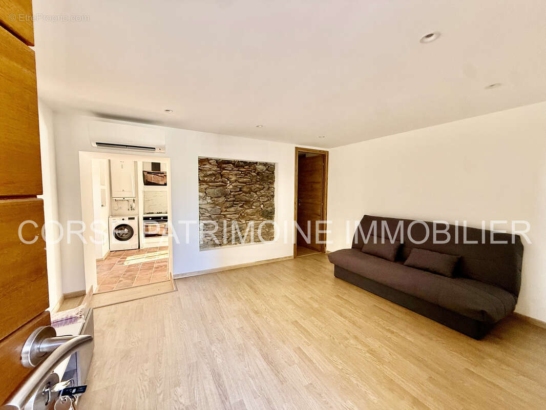 Appartement à CERVIONE