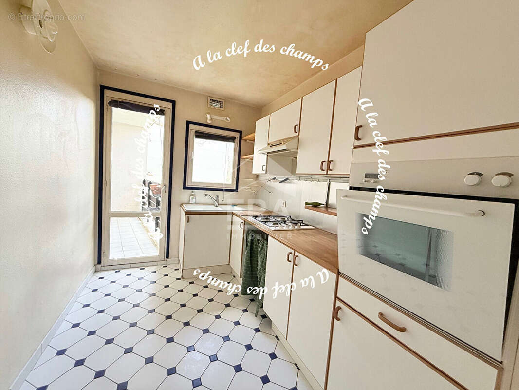 Appartement à GIF-SUR-YVETTE