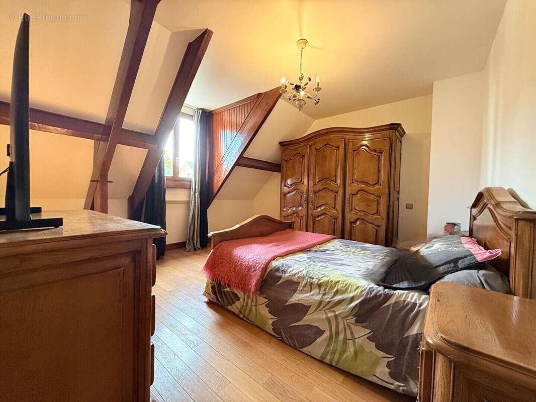 Maison à RIS-ORANGIS