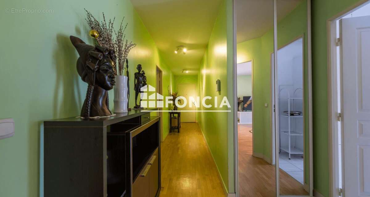Appartement à RUEIL-MALMAISON