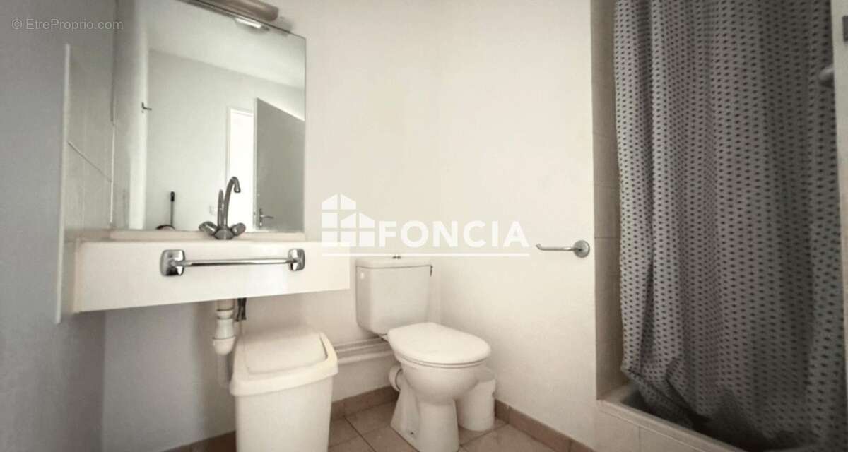Appartement à SAINT-ETIENNE