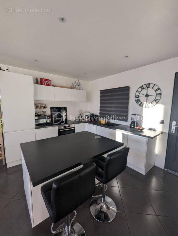 Appartement à OZOIR-LA-FERRIERE