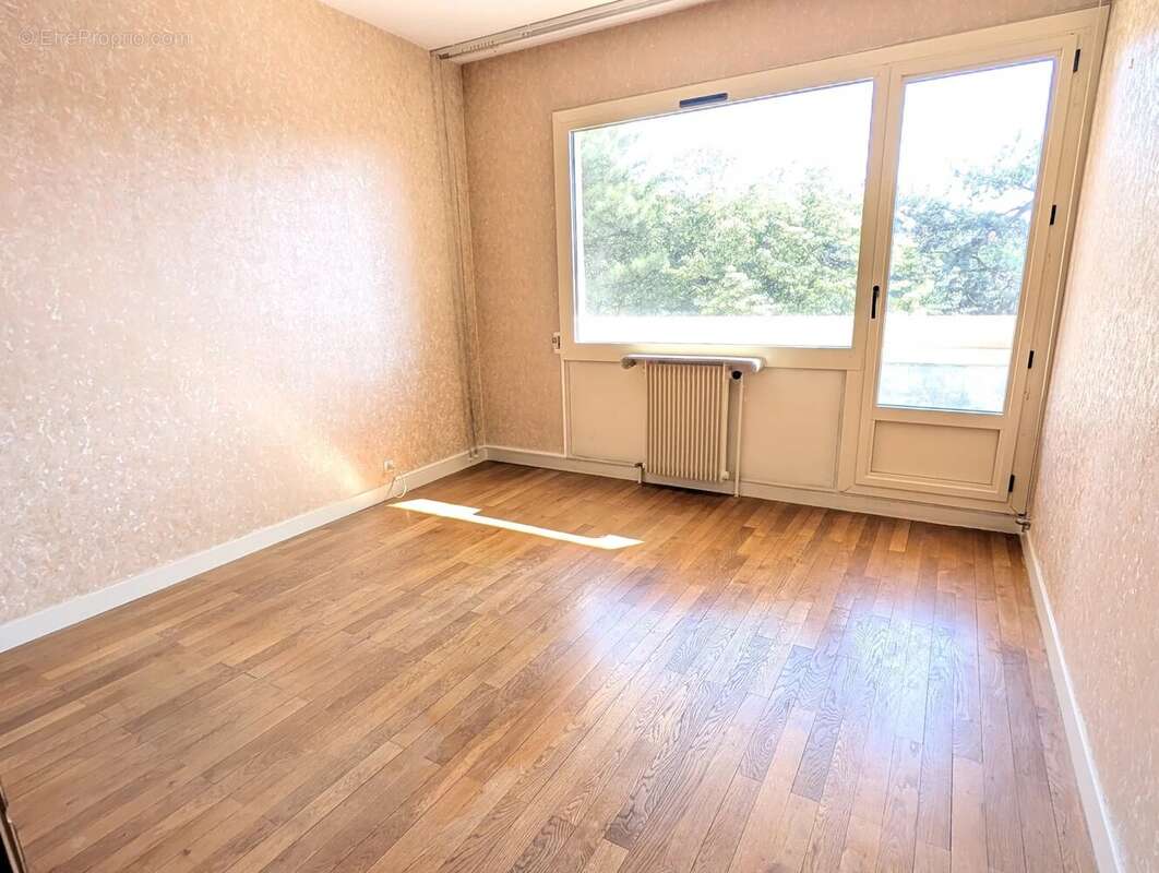 Appartement à CALUIRE-ET-CUIRE