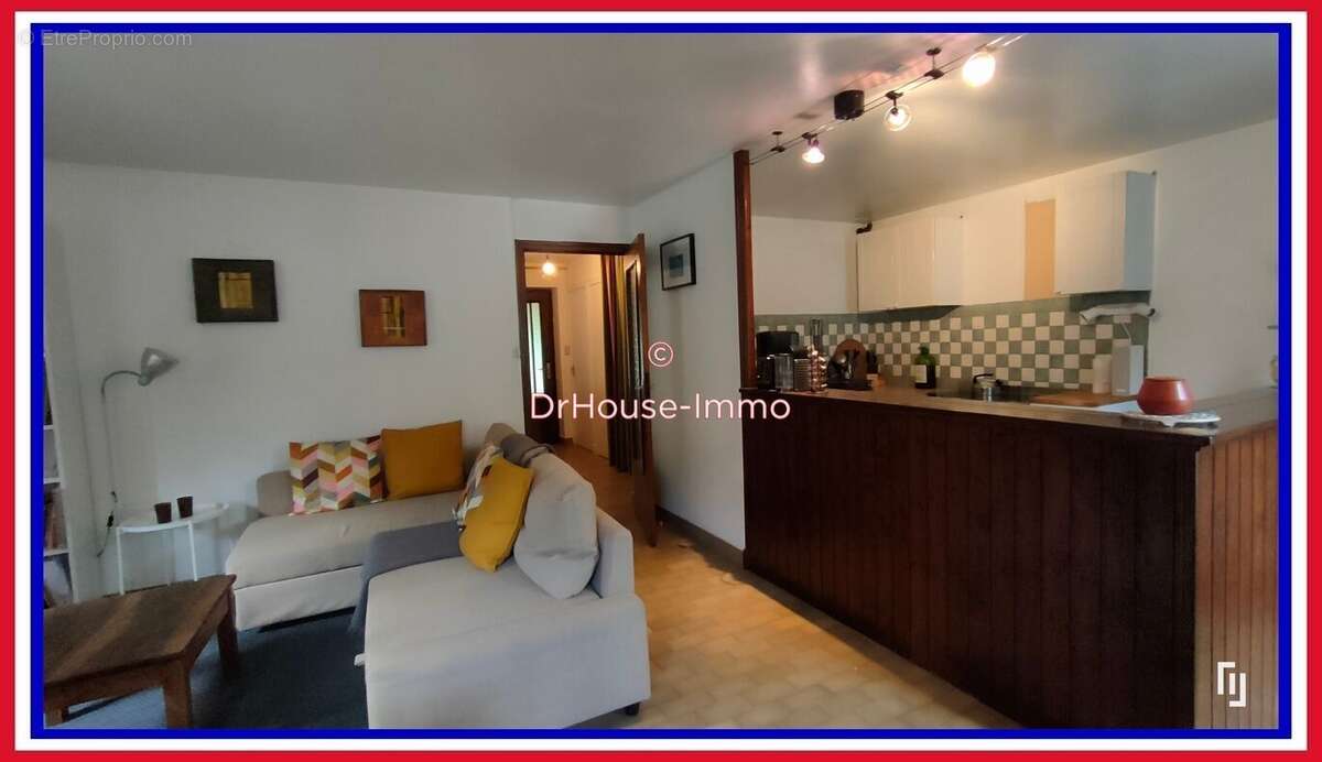 Appartement à RENCUREL