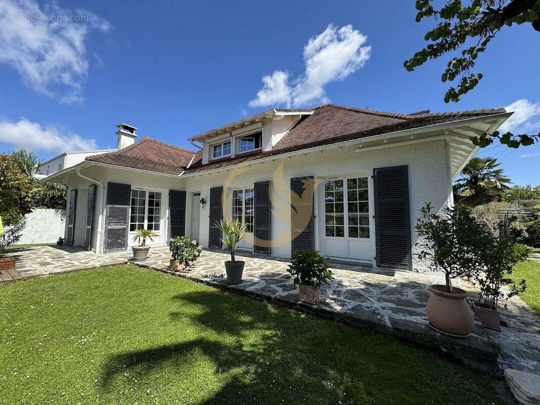 Maison à BILLERE