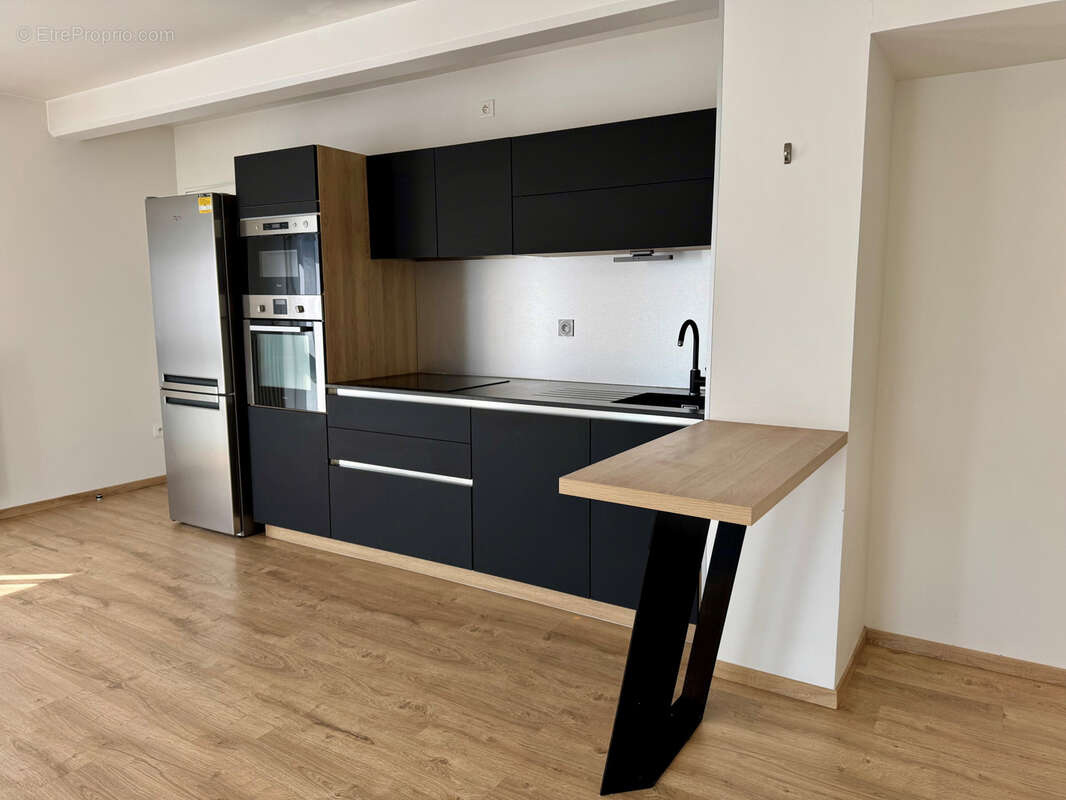 Amiens SUD - T3 72m2 - 2 Chambres - Terrasse - Stationnement privée - photo 3