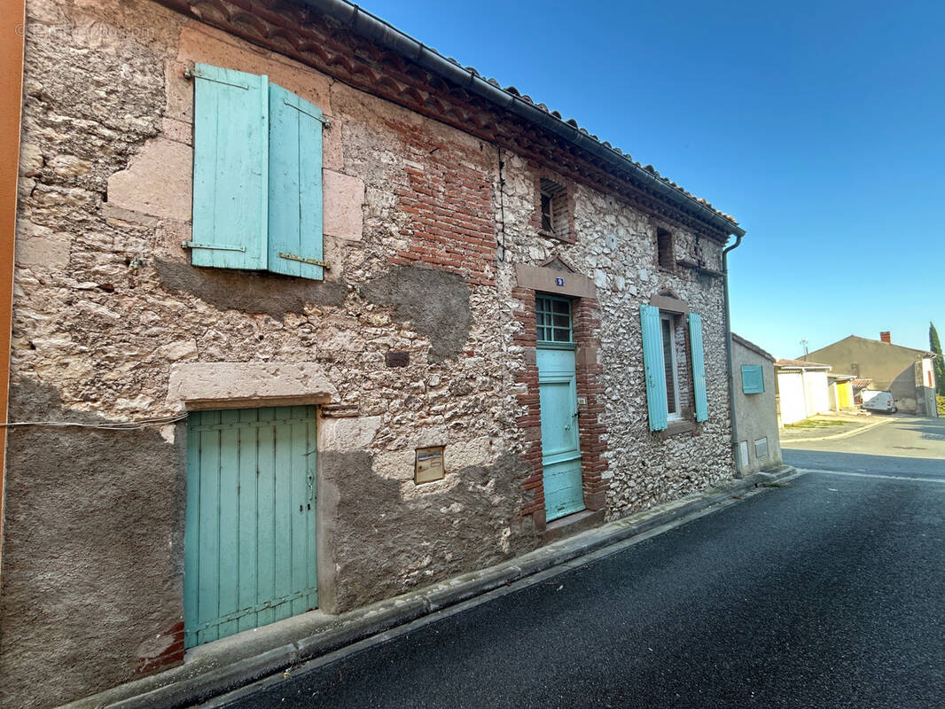 Maison à BLAYE-LES-MINES