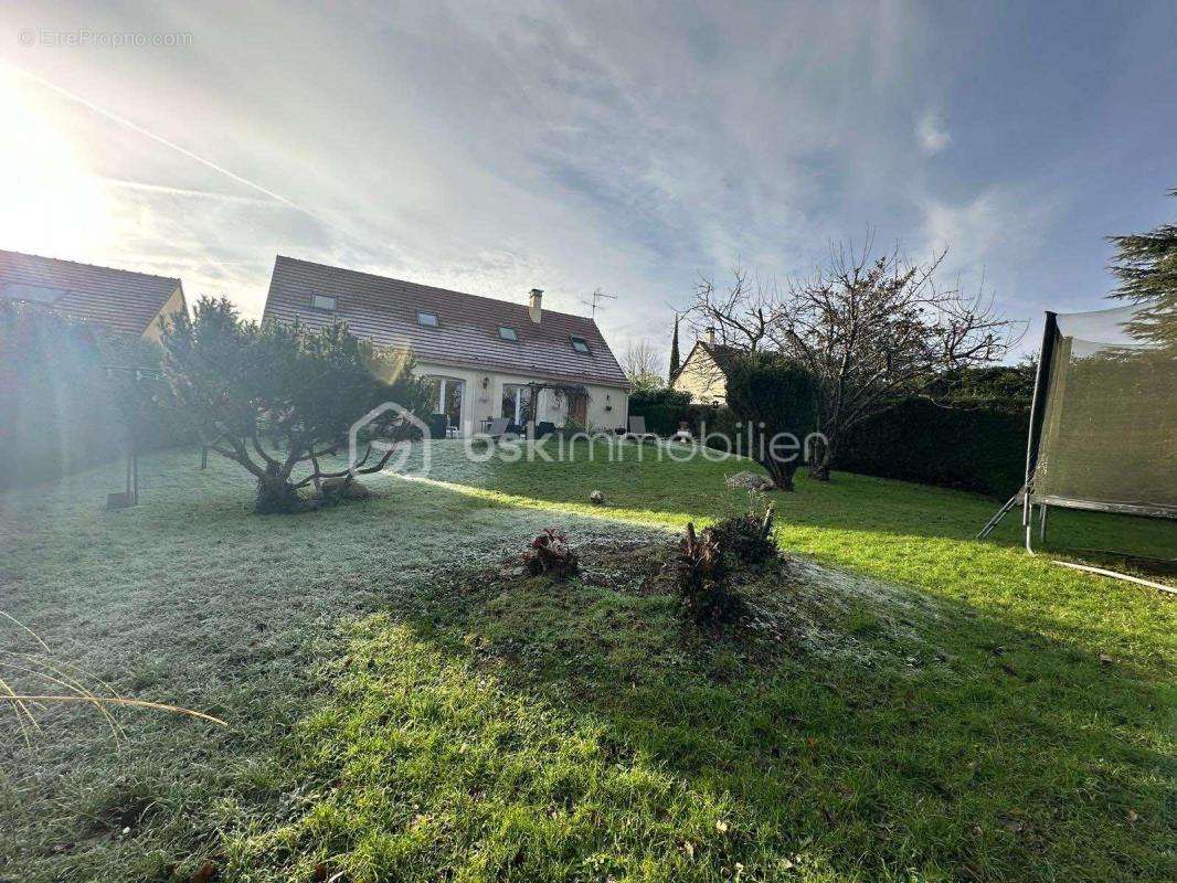 Maison à BRIE-COMTE-ROBERT